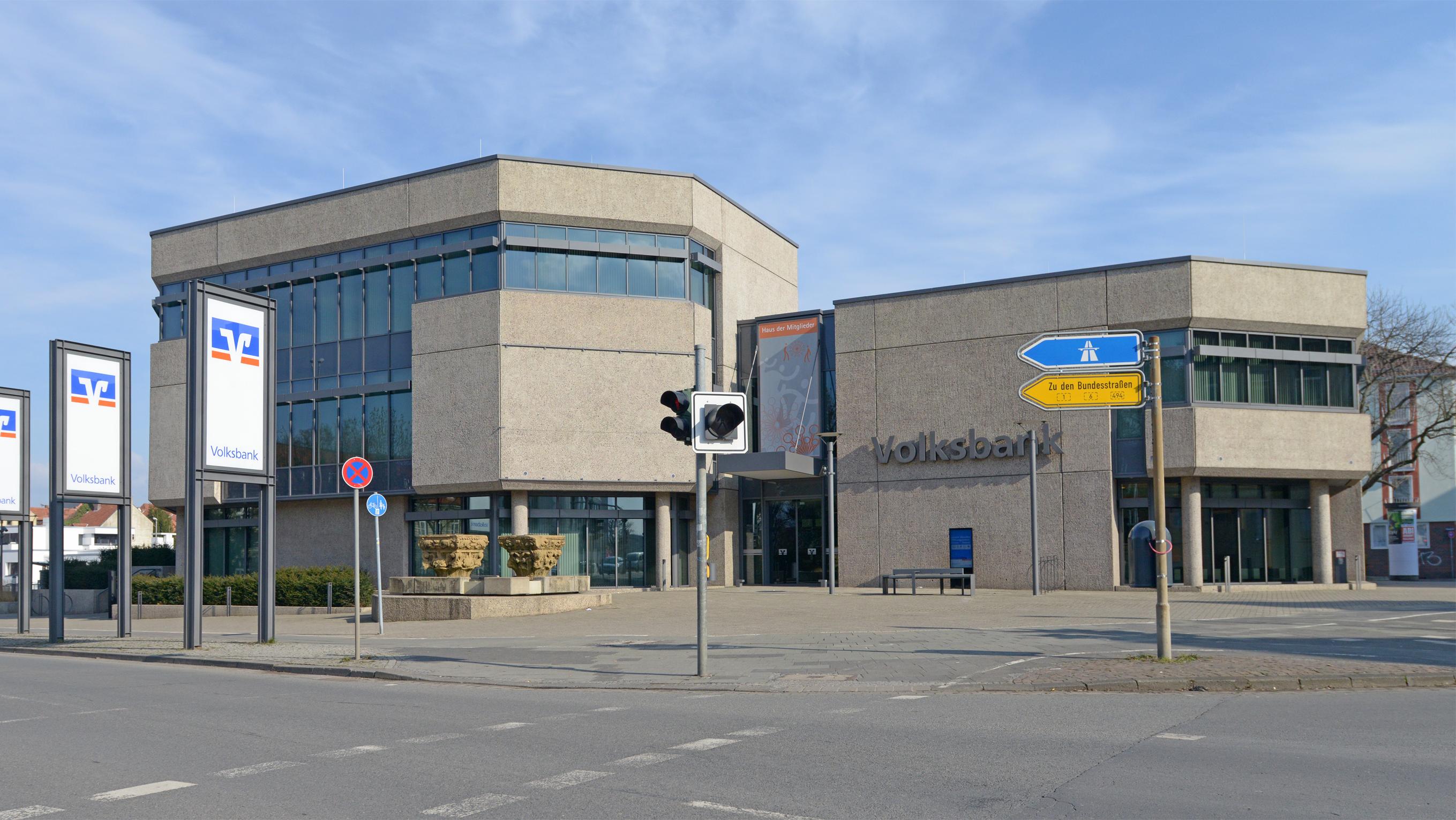Volksbank eG Hildesheim-Lehrte-Pattensen, Hauptstelle Hildesheim, Kennedydamm in Hildesheim