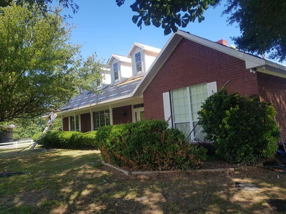 CR Roofing LLC - Royse City, TX