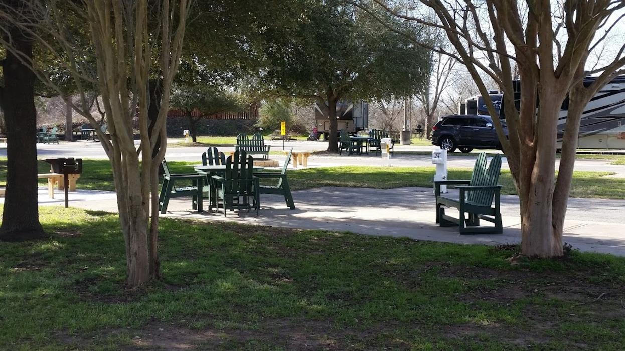 Basin RV Resorts - Bastrop, TX