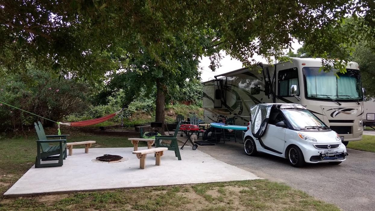 Basin RV Resorts - Bastrop, TX