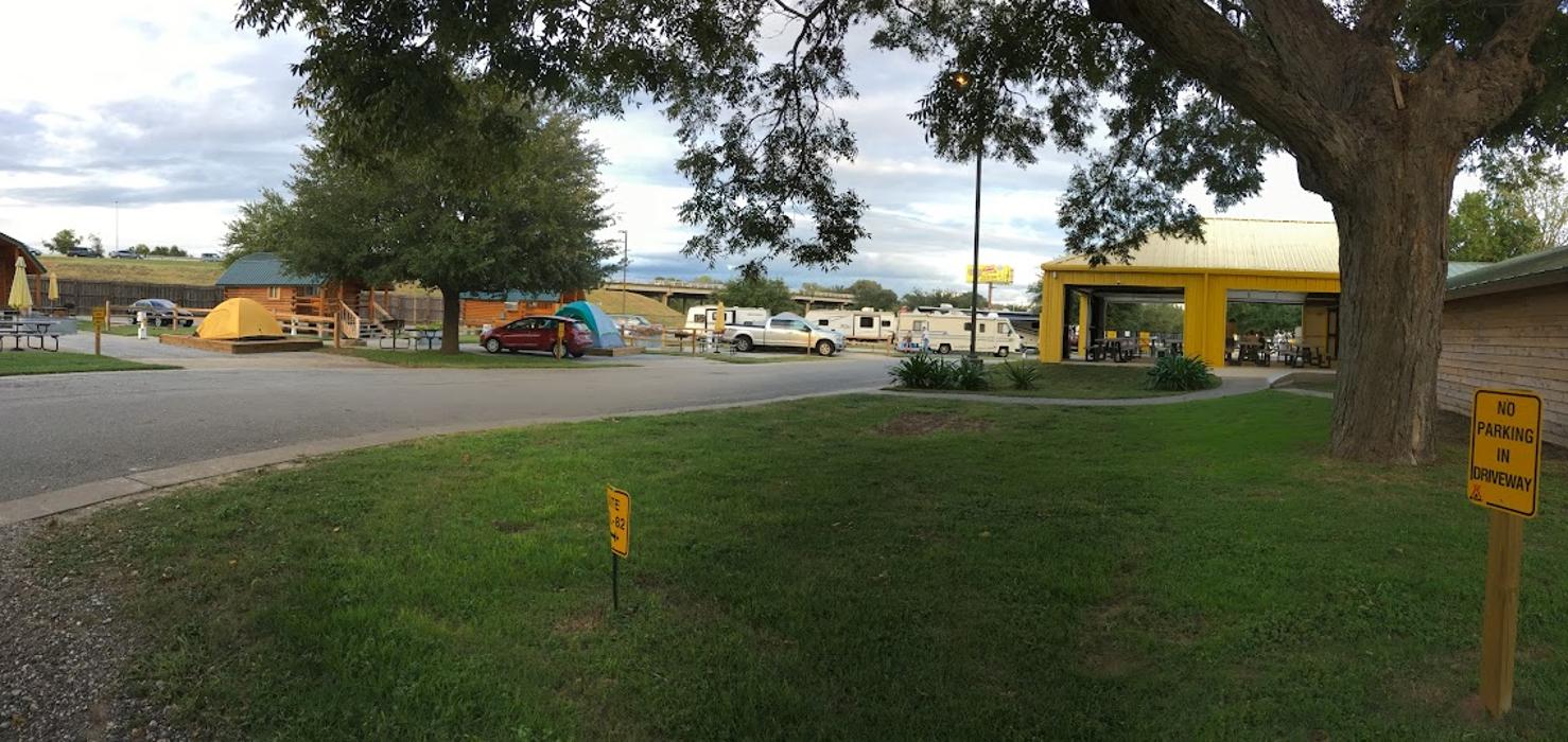 Basin RV Resorts - Bastrop, TX