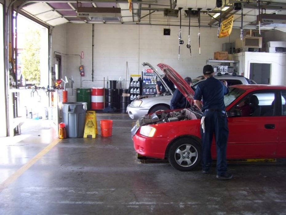 Prompto 10 Minute Oil Change - Portland, ME