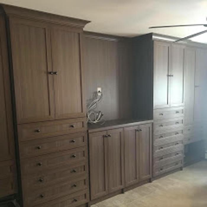 The Closet Gallery - Medford, NJ