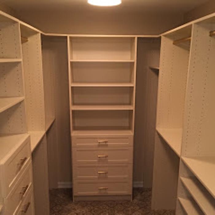 The Closet Gallery - Medford, NJ