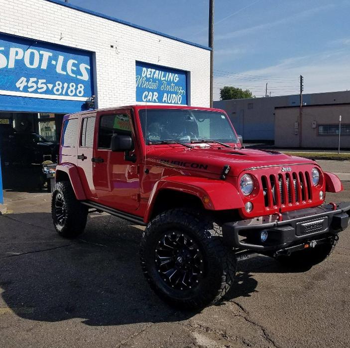 Spot-Les - Lansing, MI