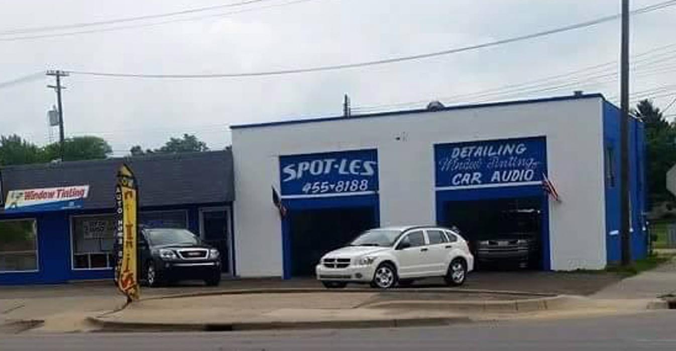 Spot-Les - Lansing, MI