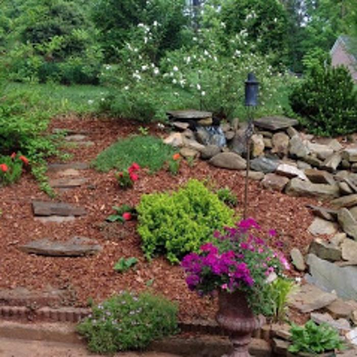 Lawngevity Landscaping & Maintenance, LLC - Charlotte, NC