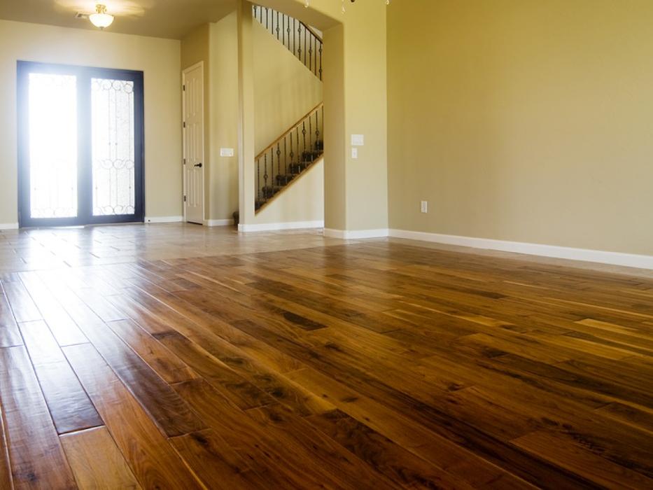 Long's Carpet & Interiors - Rock Island, IL