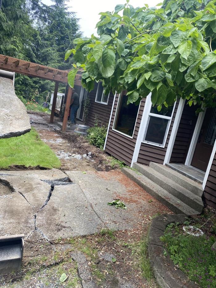 Thurston Turf and Pavers, LLC - Olympia, WA