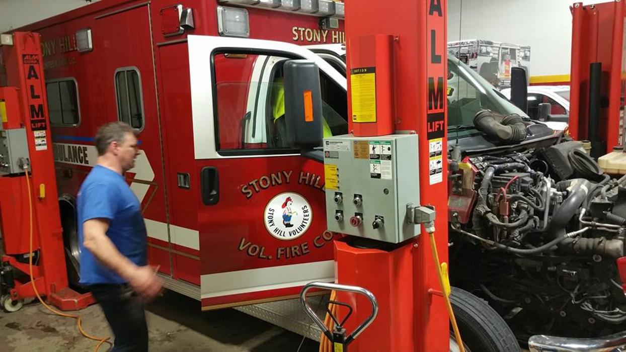 Dunleavy's Road Service - Brookfield, CT