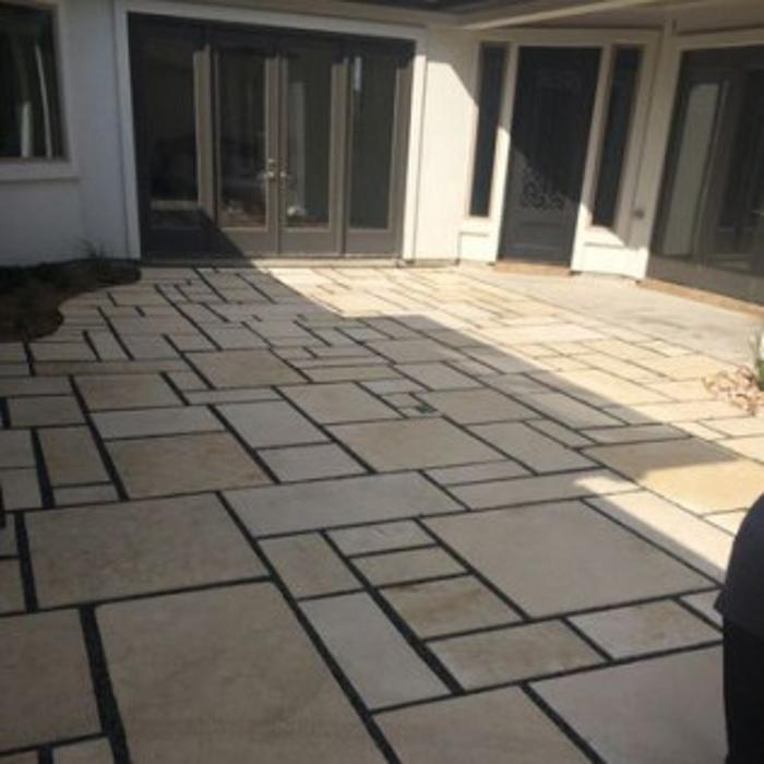 Lomas Land Maintenance - Hutto, TX