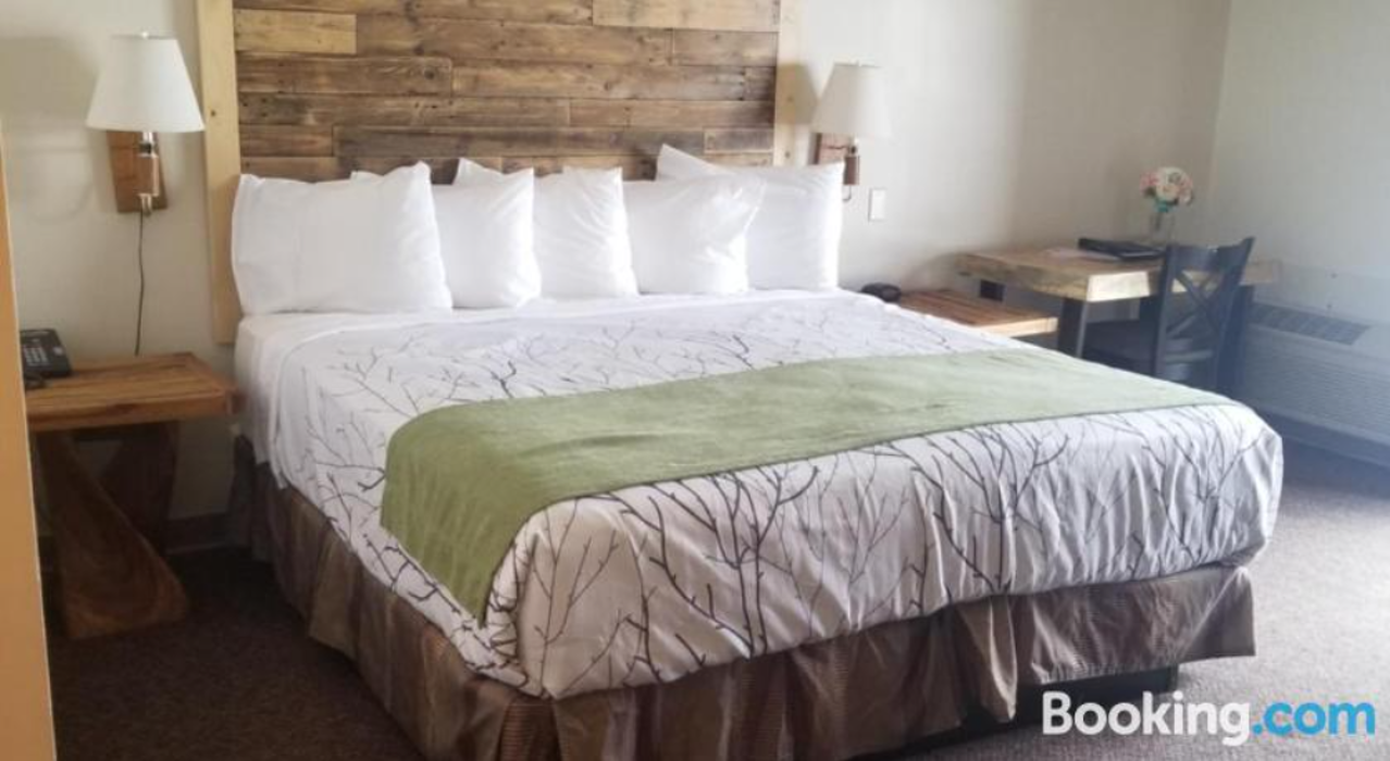 St. Croix Inn - Solon Springs, WI