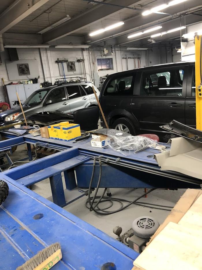 Precision Collision Service - Cranston, RI