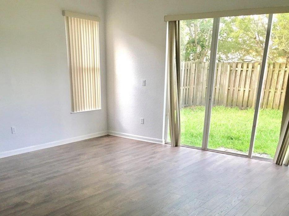 Nathan's Carpet, Inc - Miami, FL