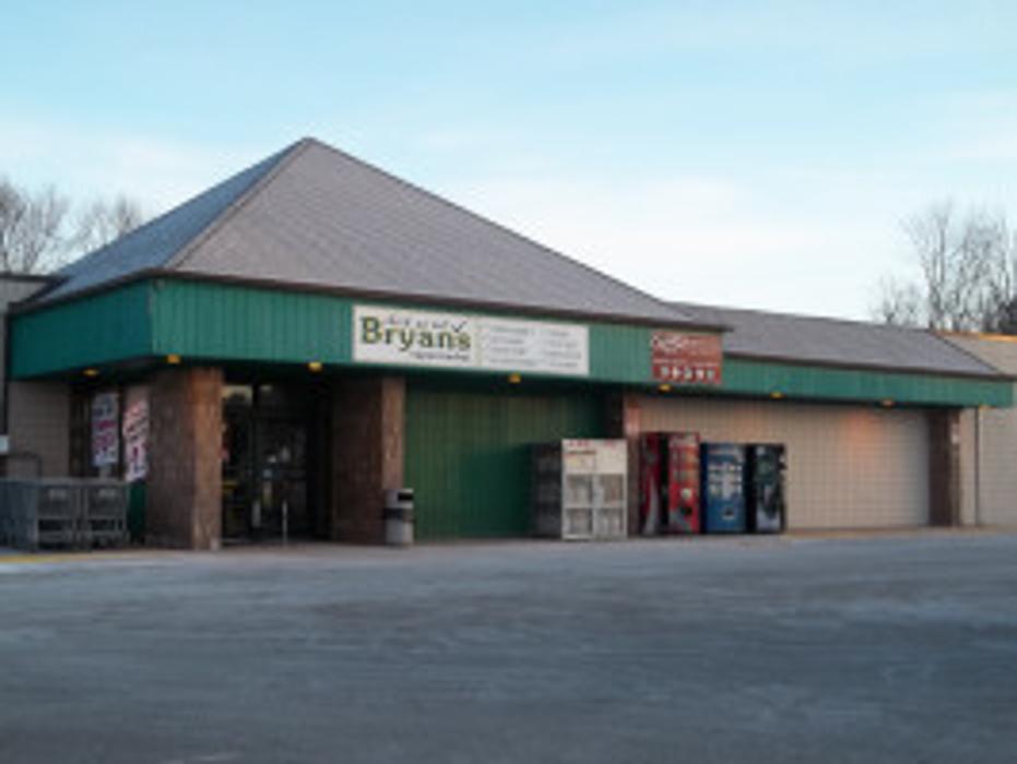 Bryan's Supermarket - North Branch, MI