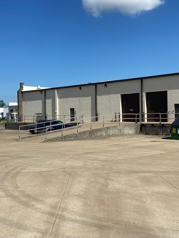 Burkhardt Square Commerce Center - Evansville, IN