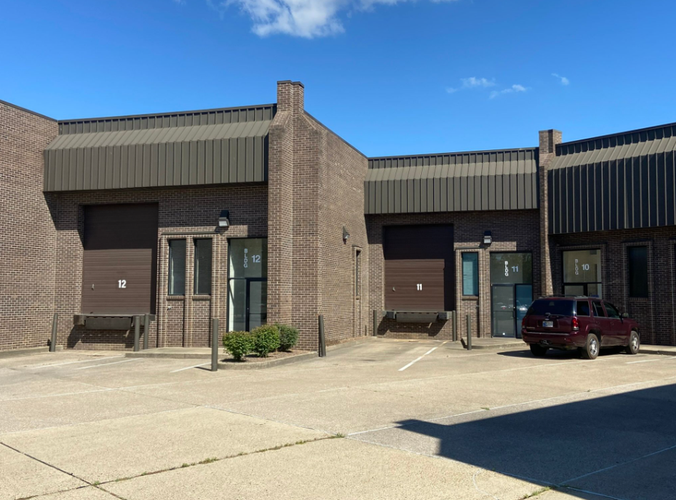 Burkhardt Square Commerce Center - Evansville, IN
