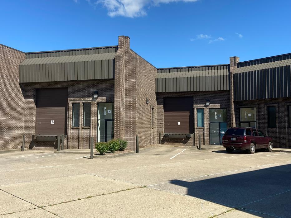 Burkhardt Square Commerce Center - Evansville, IN