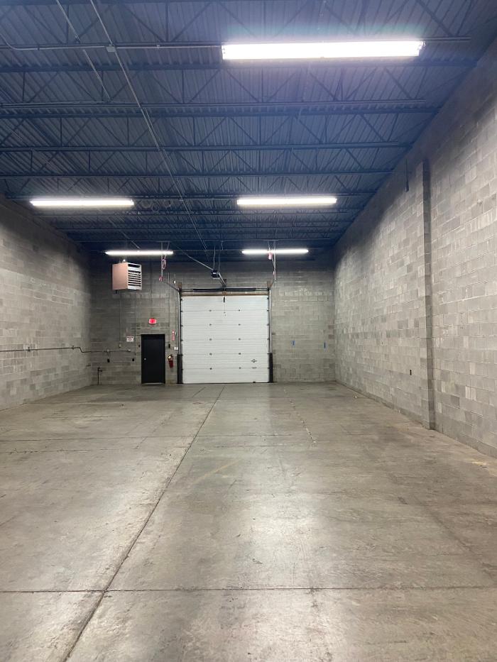 Burkhardt Square Commerce Center - Evansville, IN