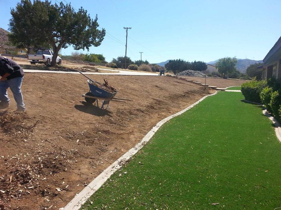 Sun Up Till Sun Down Landscaping - Rosamond, CA