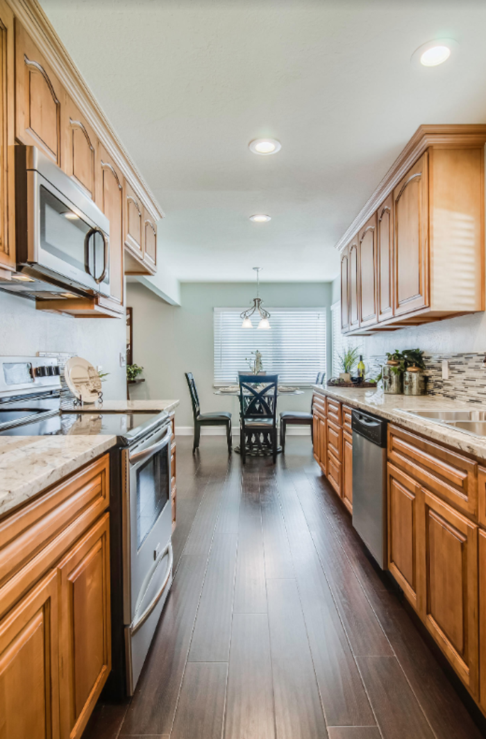 Red White & Blue Construction, LLC - Salem, OR