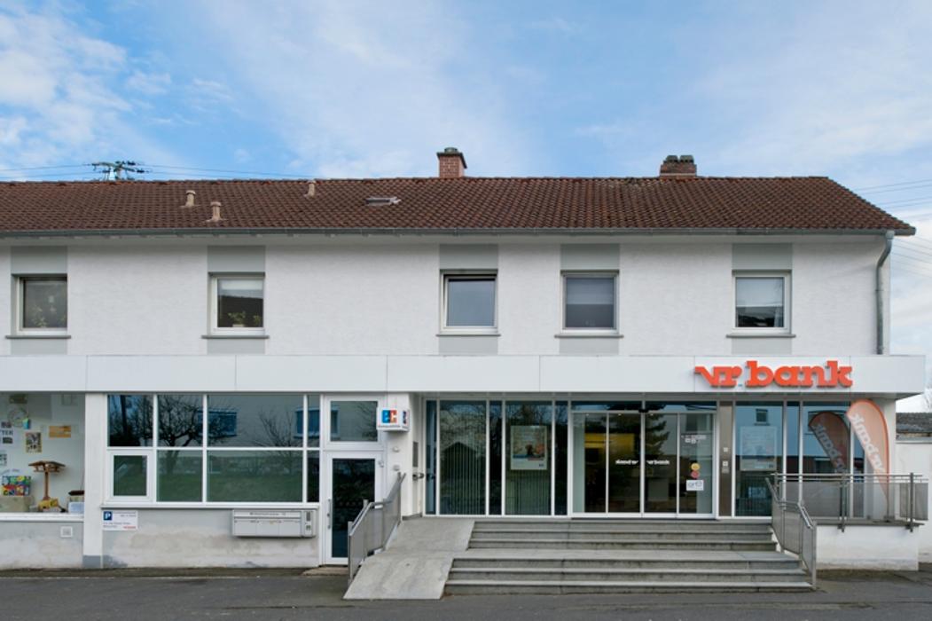 Vr Bank Untertaunus Eg Filiale Heftrich Idstein Wilhelmstrasse