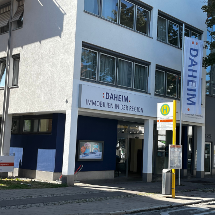 Volksbank am Württemberg eG, Daheim: Ihr Partner für Immobilien und Baufinanzierung der Volksbank am Württemberg eG, Bahnhofstraße in Fellbach
