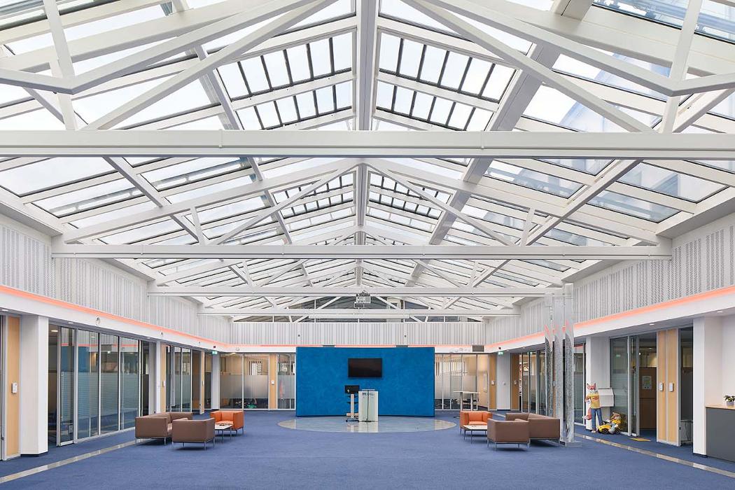 Volksbank in der Region eG Hauptstelle Rottenburg, Eugen-Bolz-Platz in Rottenburg am Neckar