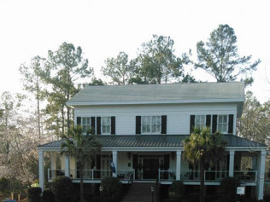 Byron Hanna Lawn and Tractor - Ridgeway, SC