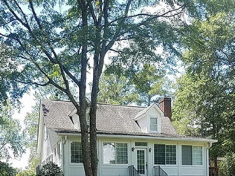 Byron Hanna Lawn and Tractor - Ridgeway, SC