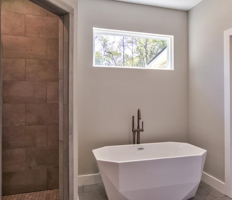 H & H Construction & Restoration Services - Tallahassee, FL