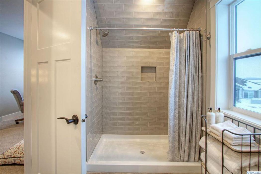 Built Construction & Electric LLC - Richland, WA