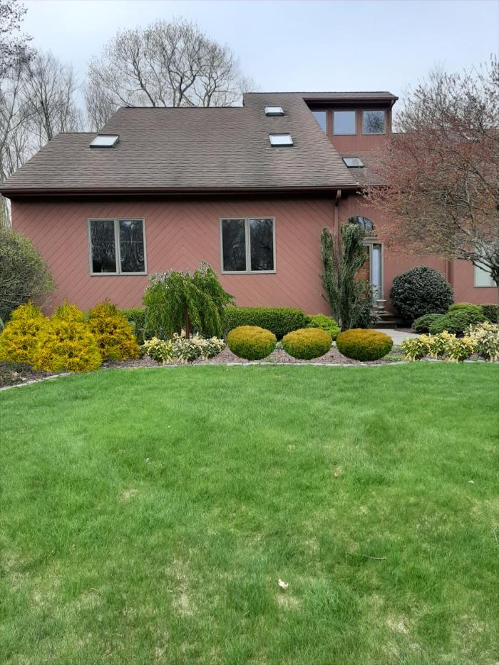 Young's at Three Rivers - Woodbury, CT