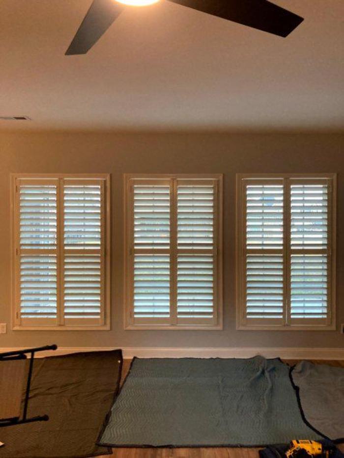 Commonwealth Custom Shutters & Blinds, LLC - Lexington, KY