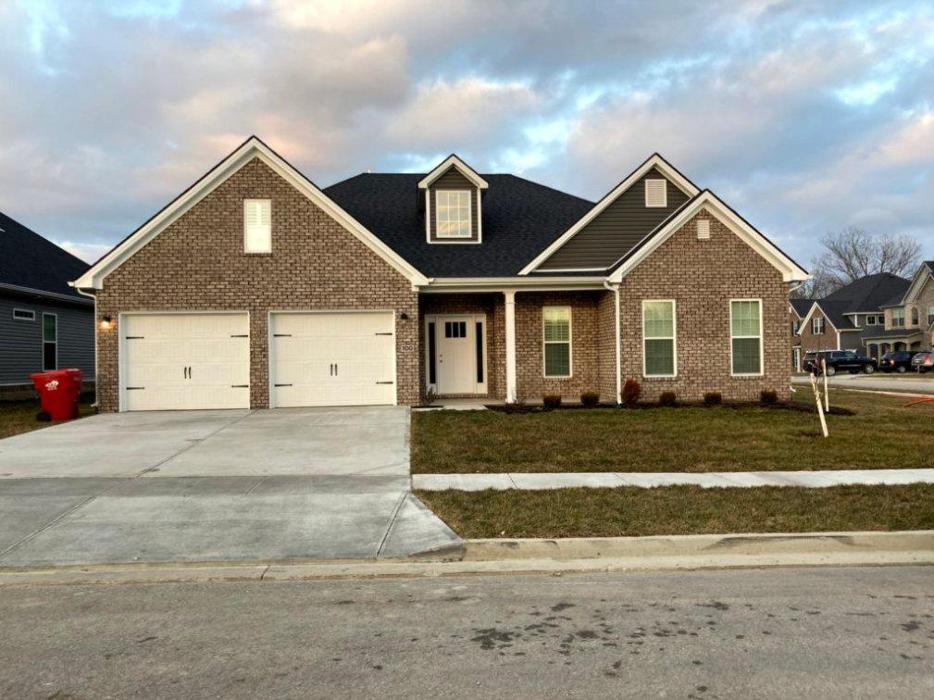 Commonwealth Custom Shutters & Blinds, LLC - Lexington, KY