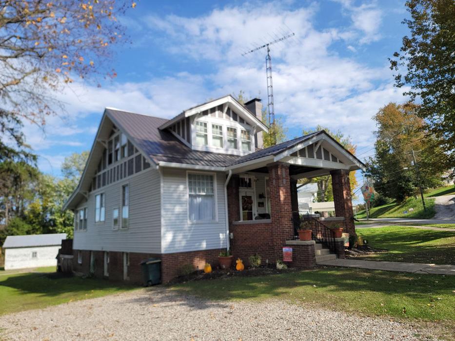DDF SEAMLESS GUTTERS & CONSTRUCTION LLC - Wellston, OH