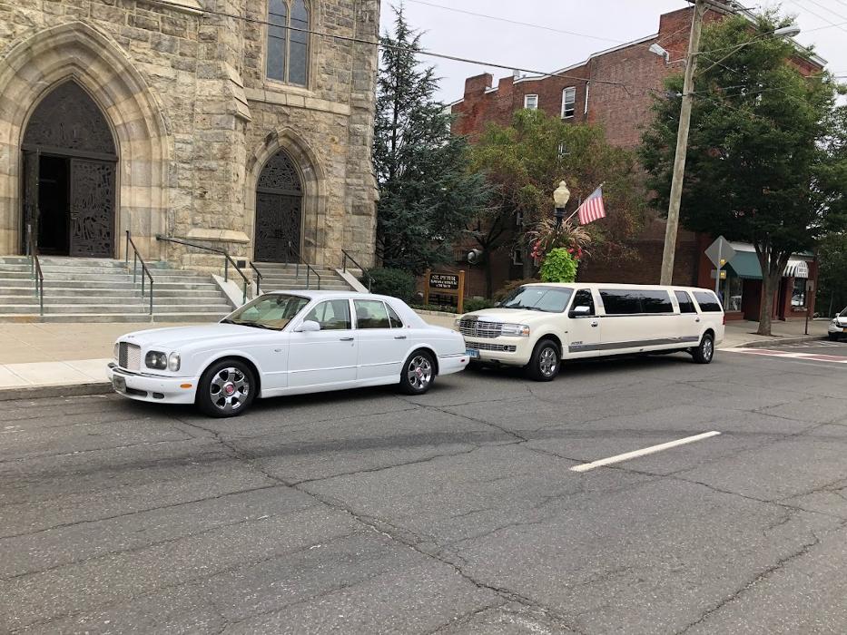 Ultimate Limousine Service - Danbury, CT