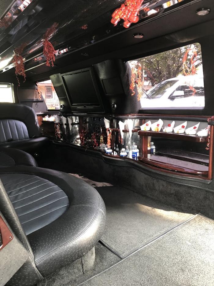 Ultimate Limousine Service - Danbury, CT
