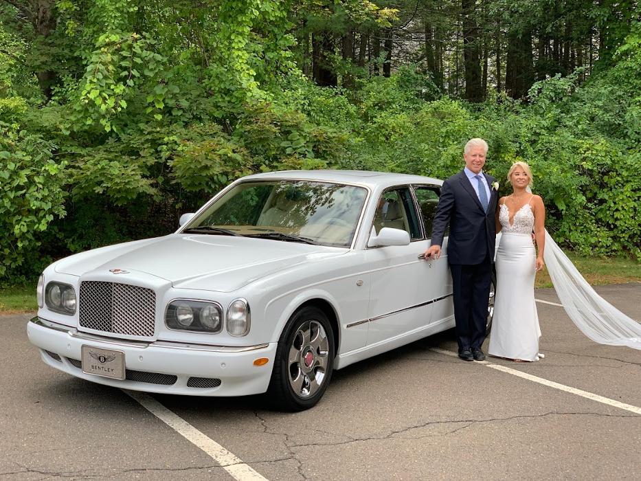 Ultimate Limousine Service - Danbury, CT