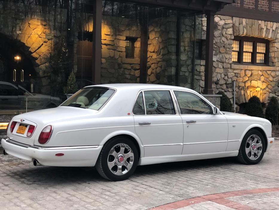 Ultimate Limousine Service - Danbury, CT