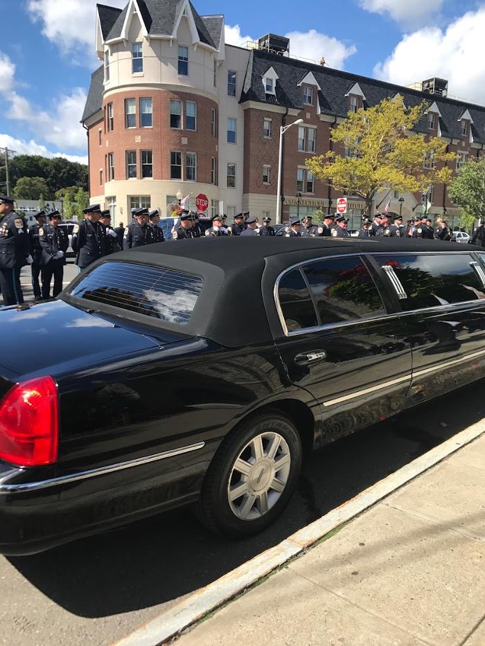 Ultimate Limousine Service - Danbury, CT