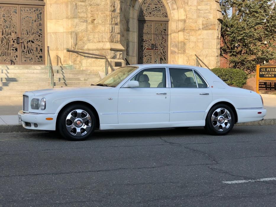 Ultimate Limousine Service - Danbury, CT