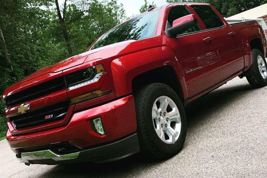 Jerry's Body Shop - Dorr, MI