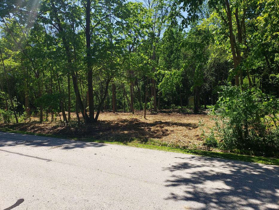 DD Outdoor Services, LLC - Grafton, WI