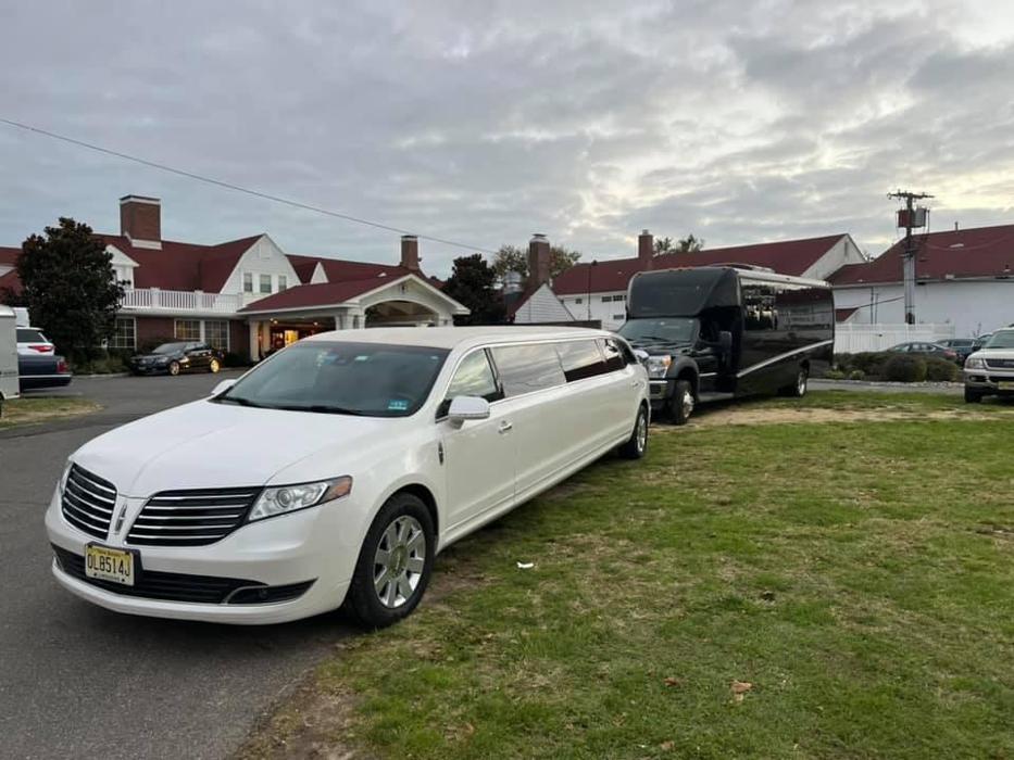 Joe's Limousine Service - Mullica Hill, NJ