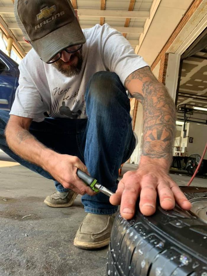 Road Dog Mechanics - Walkertown, NC