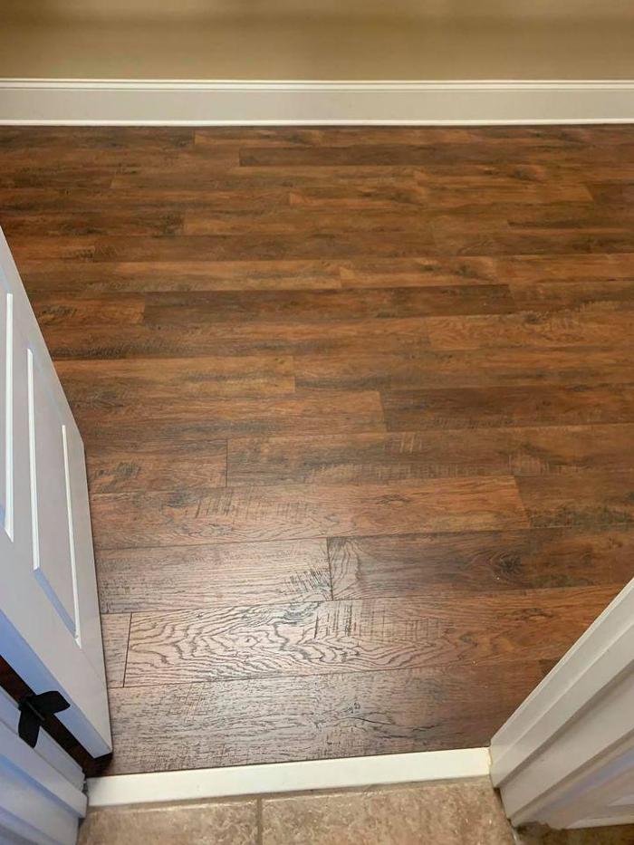 Sandoval Flooring - Cottondale, AL