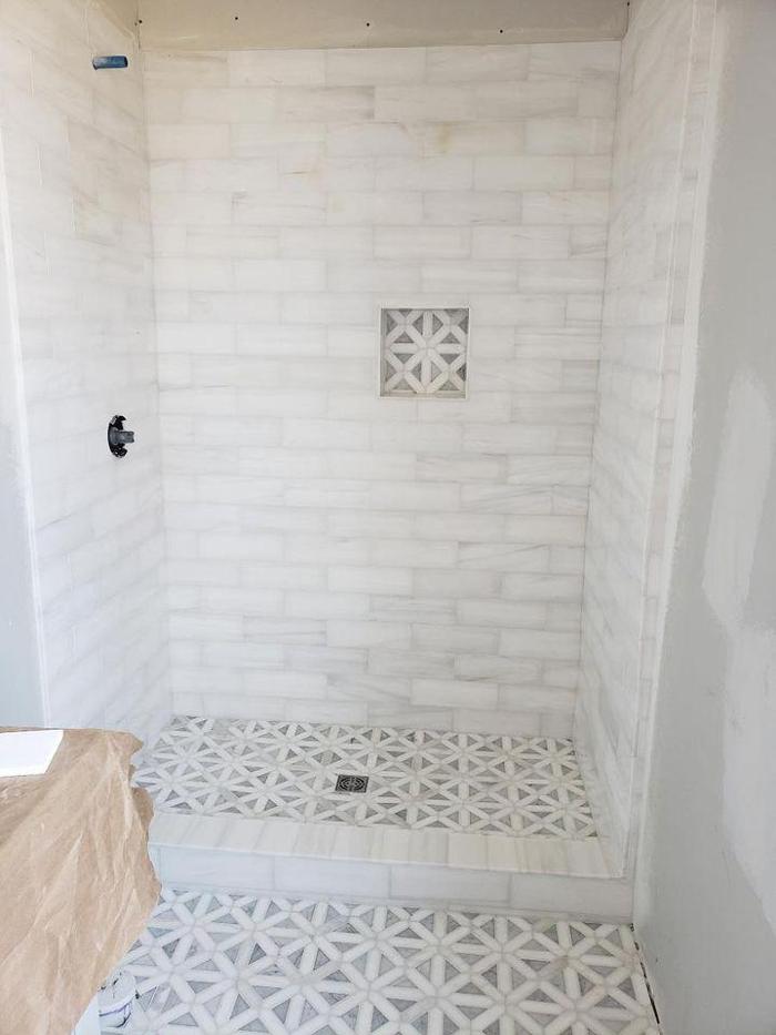 Sandoval Flooring - Cottondale, AL