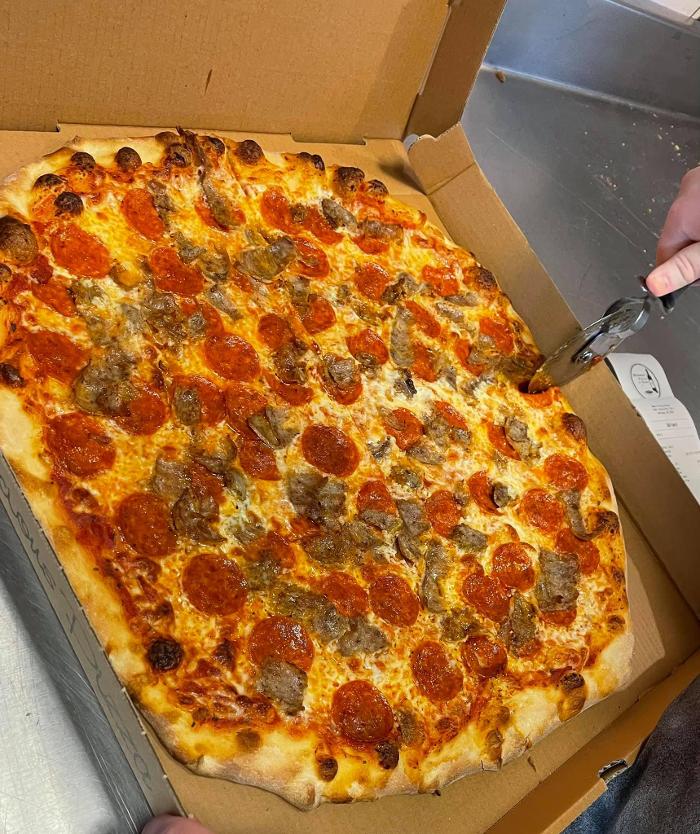 Mama's Pizza & Pasta - Matthews, NC