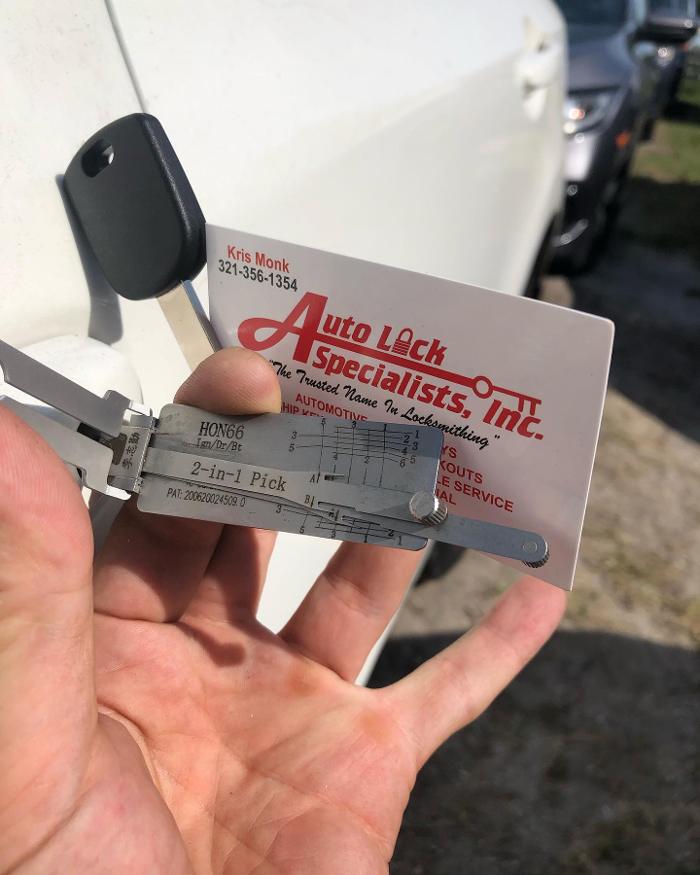 Auto Locksmith Specialists - Mount Dora, FL